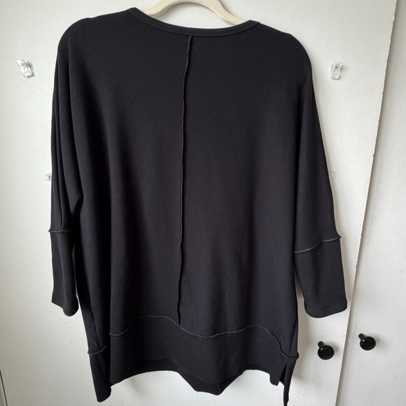 Black Oversized Sweatshirt - Picture 3 of 8